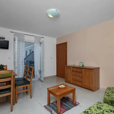 Juric - One Bedroom With Balcony