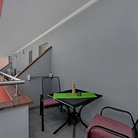 Juric - One Bedroom With Balcony * Башка-Вода