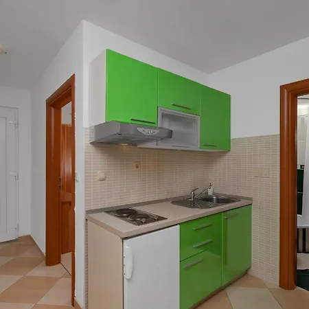 Апартаменты Juric - One Bedroom With Balcony *